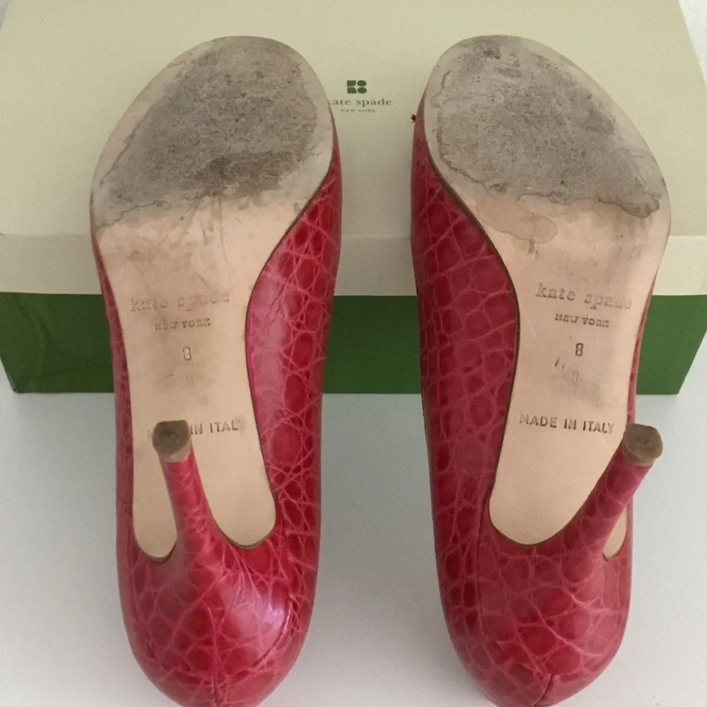 Kate Spade Coral Patent Leather Bow Pumps